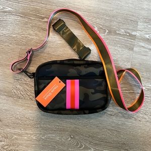 Hauteshore Drew showoff